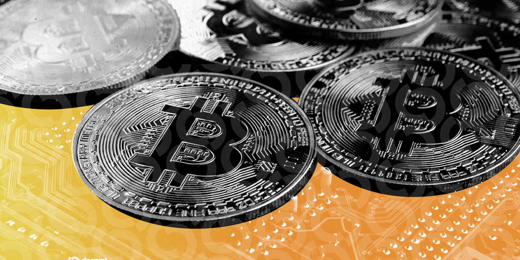 Hong Kong Investment Firm Loads Up on BlackRock Bitcoin ETF, Shares Grow to $688M