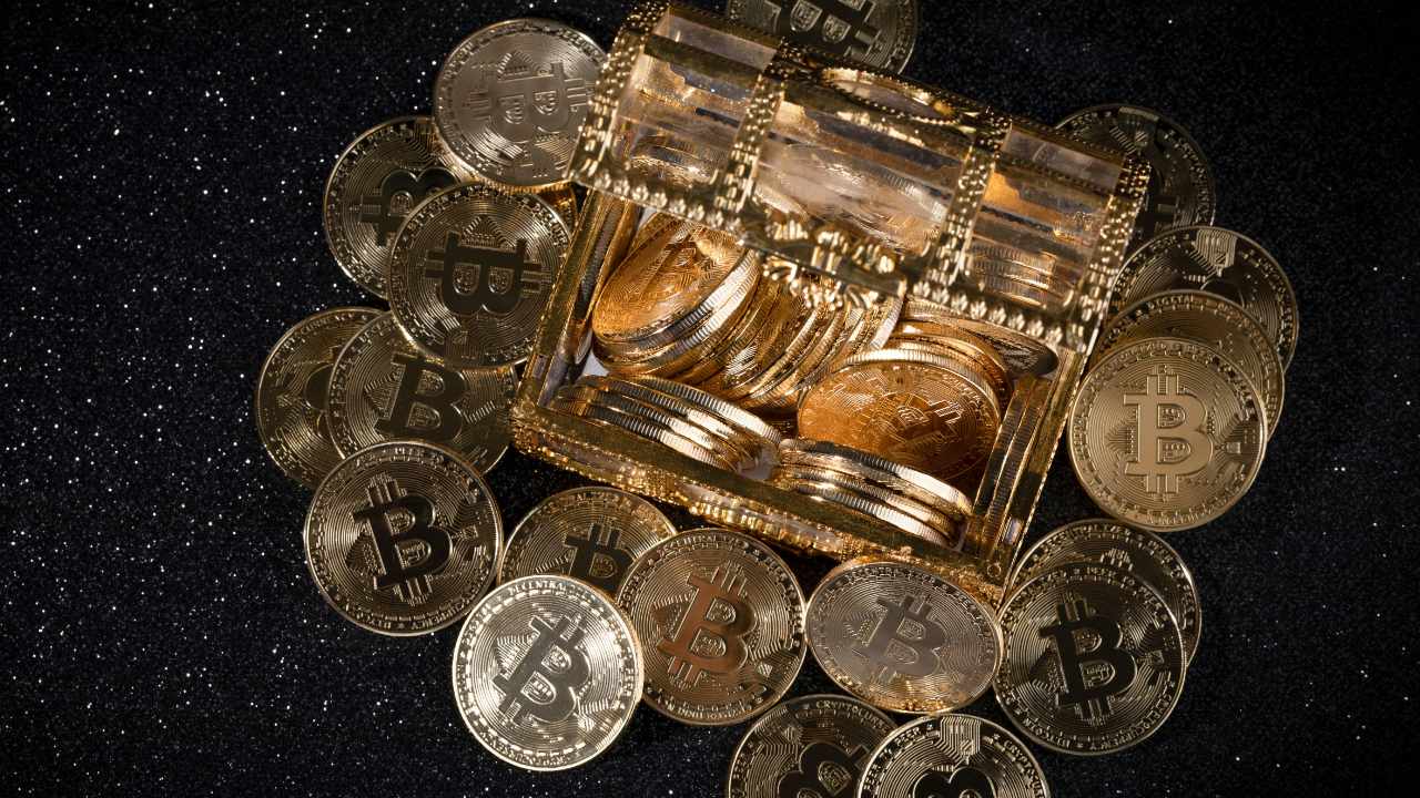 Strategy Fires up $2.1B New Stock Offering to Accelerate Relentless Bitcoin Buying
